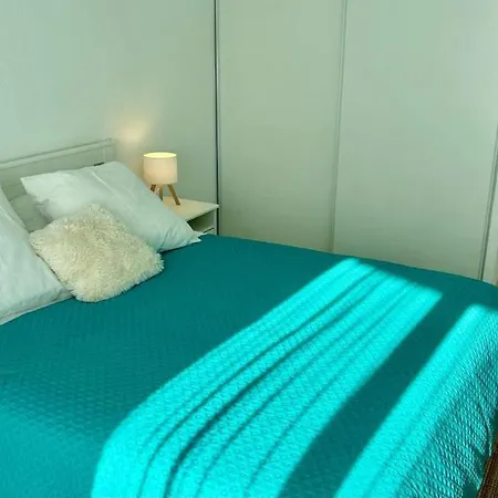 Juana Yourhosthelper * Antibes